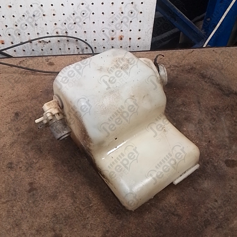 Occasion : Réservoir de liquide lave glace monopompe pour Jeep Wrangler YJ