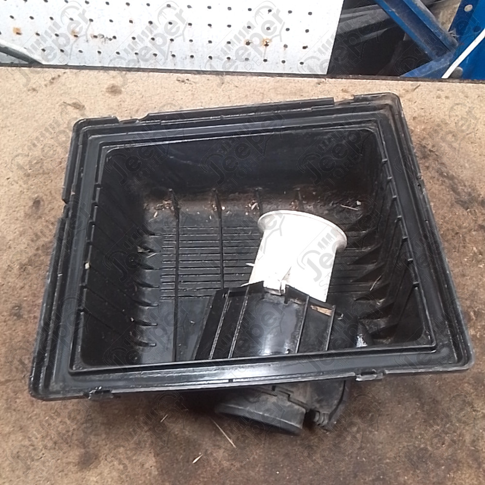Occasion : Couvercle de boîte a air pour Jeep Grand Cherokee ZJ, ZG