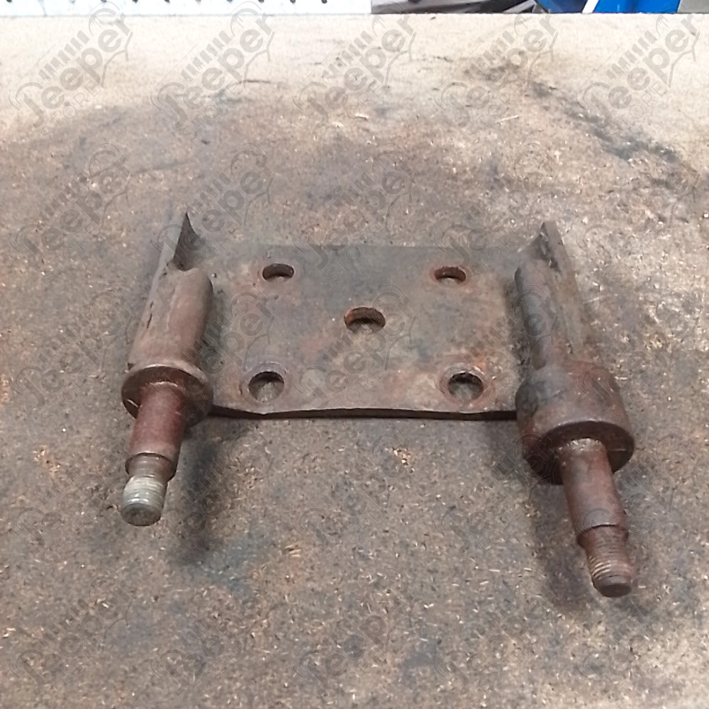 Occasion : Fixation de lame sur pont avant gauche pour Jeep CJ5, CJ7, CJ8