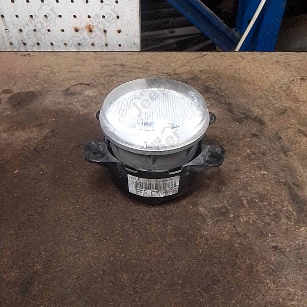 Occasion : Feu antibrouillard avant droit pare chocs d'origine Europe pour Jeep Wrangler JK