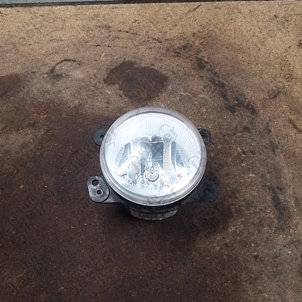 Occasion : Feu antibrouillard avant droit pare chocs d'origine Europe pour Jeep Wrangler JK