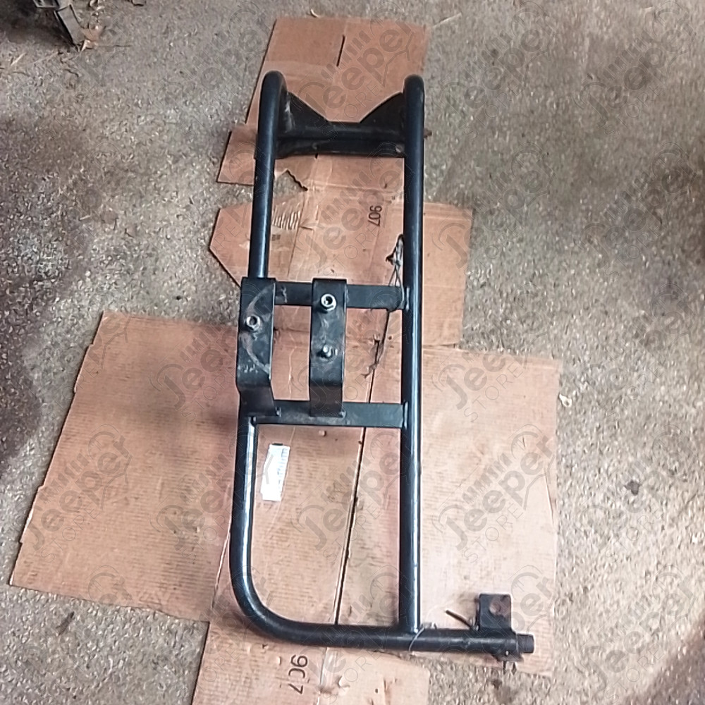 Occasion : Support de roue de secours à fixer sur le côté arrière droit de la caisse (sans système de fermeture sur pc) pour Jeep Cherokee XJ