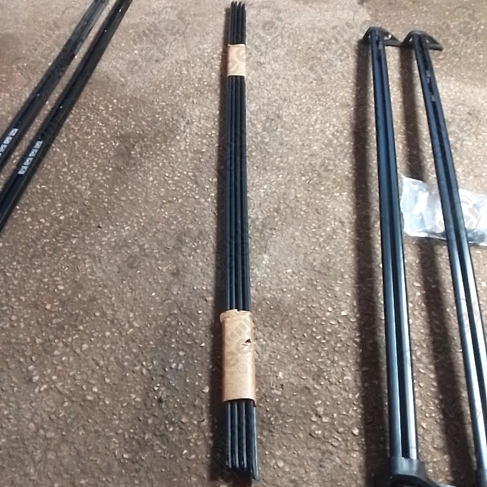 Occasion : Kit de barres de toit longitudinales et transversales avec les barres de renfort pour Jeep Cherokee XJ