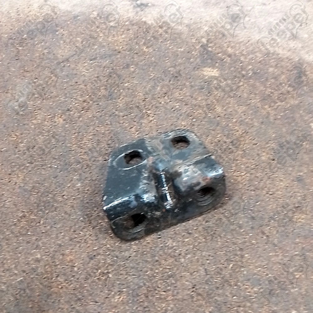 Occasion : Fixation diverse entraxe pour Jeep divers