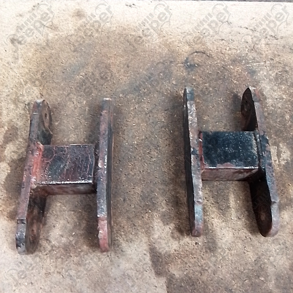 Occasion : 2 jumelles avant ou arrière renforcées largueur : 7,5 cm / entraxe : 15cm pour Jeep CJ7, CJ8, YJ