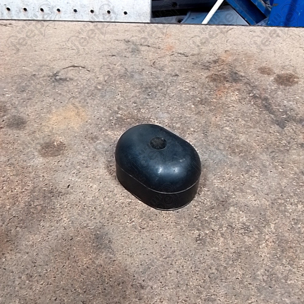 Occasion : Butée de roue de secours / longueur : 7 cm / hauteur : 4 cm pour Jeep TJ, JK
