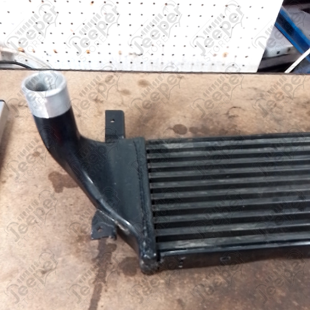 Occasion : Radiateur d'air turbo pour 2.8L CRD (choc) pour Jeep Wrangler JK