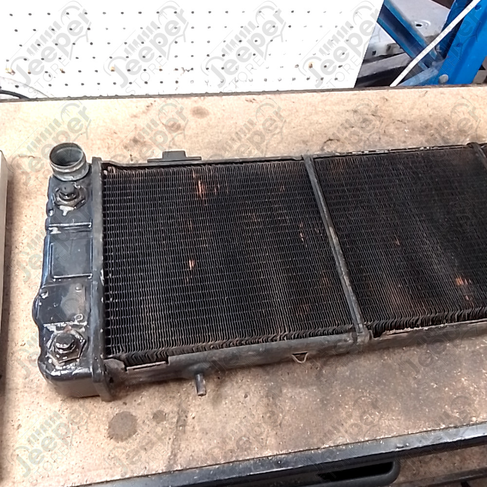 Occasion : Radiateur moteur d'origine pour 4.0L HO à refaire pour Jeep Cherokee XJ