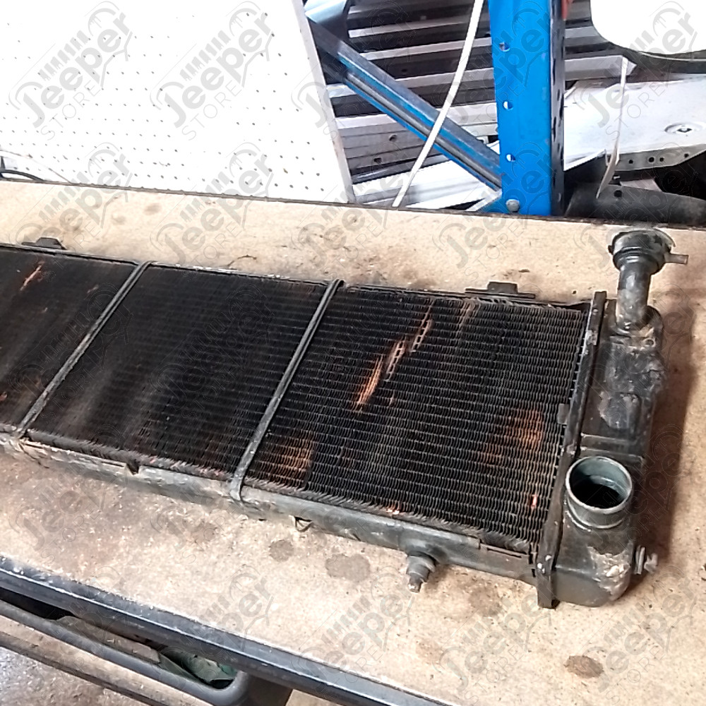 Occasion : Radiateur moteur d'origine pour 4.0L HO à refaire pour Jeep Cherokee XJ