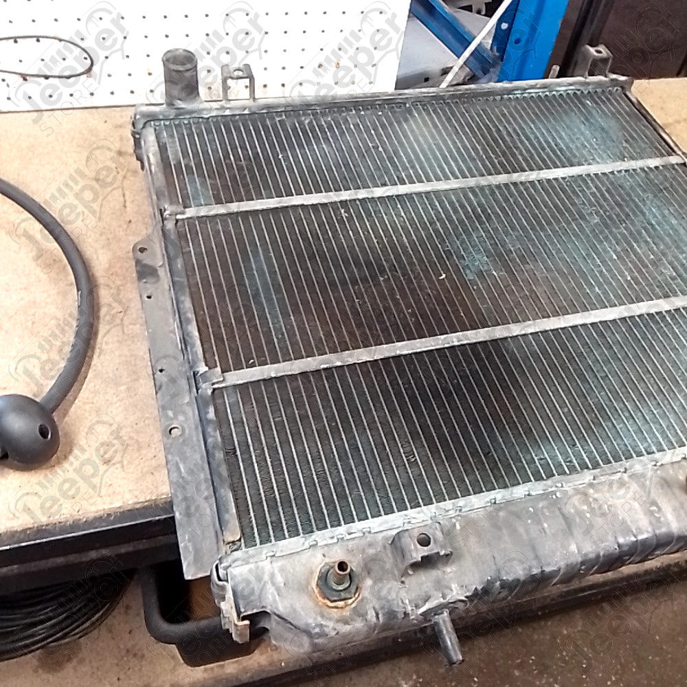 Occasion : Radiateur moteur pour 3.1L TD VM (fuite) pour Jeep Grand Cherokee WJ, WG