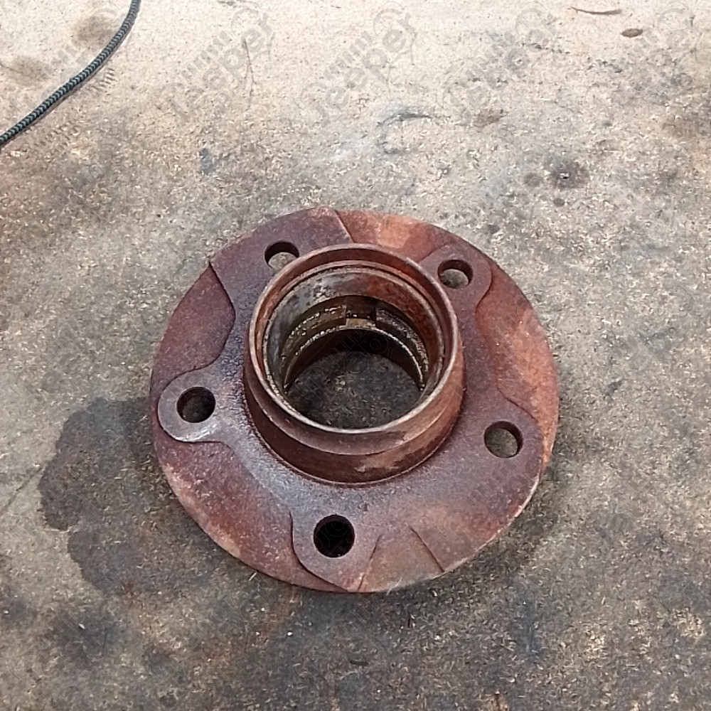 Occasion : Moyeu de roue avant - 6 trous de fixations pour Jeep CJ5, CJ7