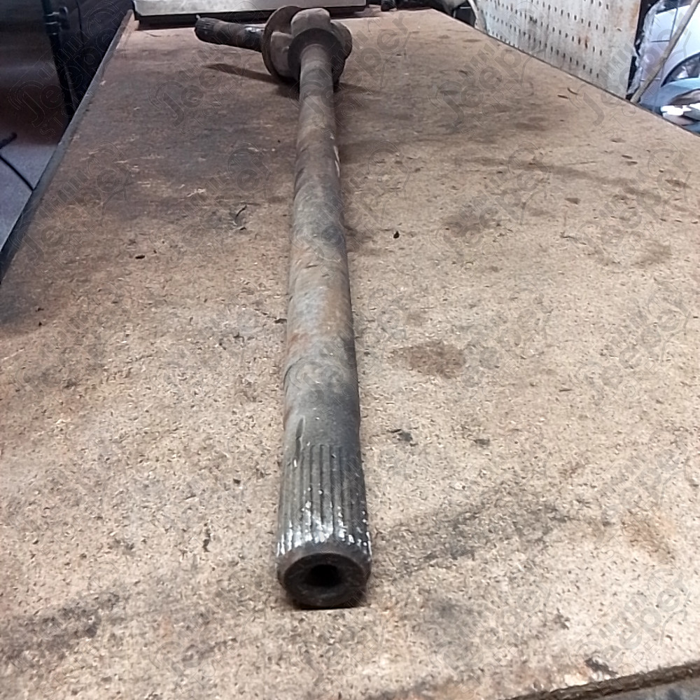 Occasion : Arbre de roue avant gauche/ longueur : 93 cm pour Jeep CJ7