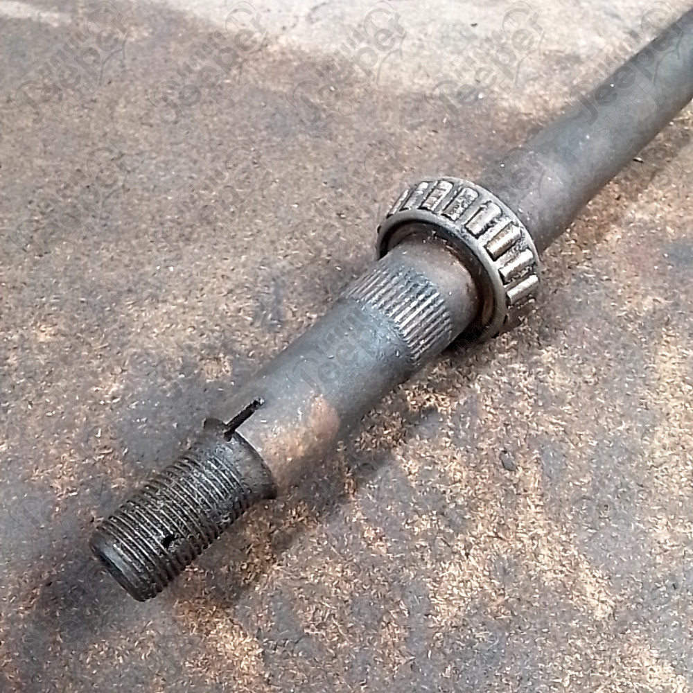 Occasion : Arbre arrière nu/ longueur : 67 cm pour Jeep CJ5, CJ6, CJ7, CJ8