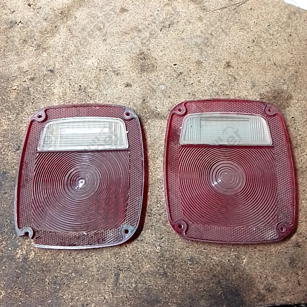 Occasion : Kit de 2 feux arrière d'origine US pour Jeep CJ5, CJ6, CJ7, CJ8, YJ