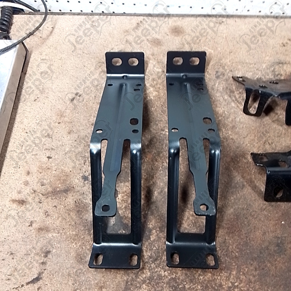 Occasion : Fixations pour pare chocs arrière pour Jeep Wrangler JK