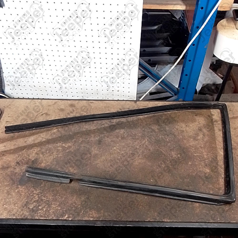 Occasion : Joint pour vitre de porte arrière droit pour Jeep Grand Cherokee WJ, WG