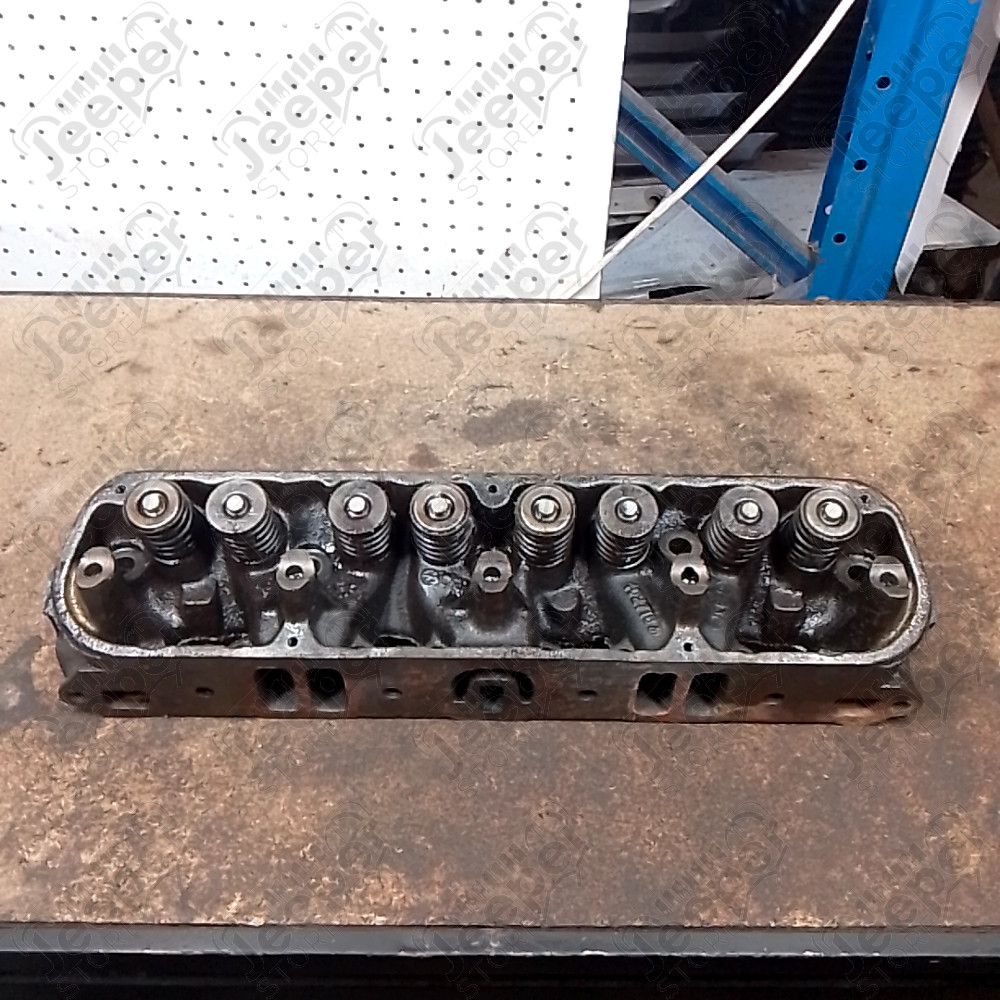 Occasion : Culasse à tester 318 AU small block V8 soupape : 1.78 / 1.50 pour Jeep divers