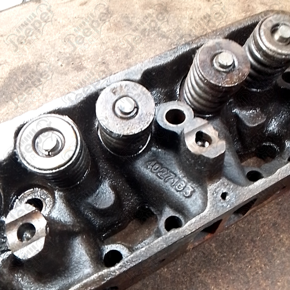 Occasion : Culasse à tester 318 AU small block V8 soupape : 1.78 / 1.50 pour Jeep divers