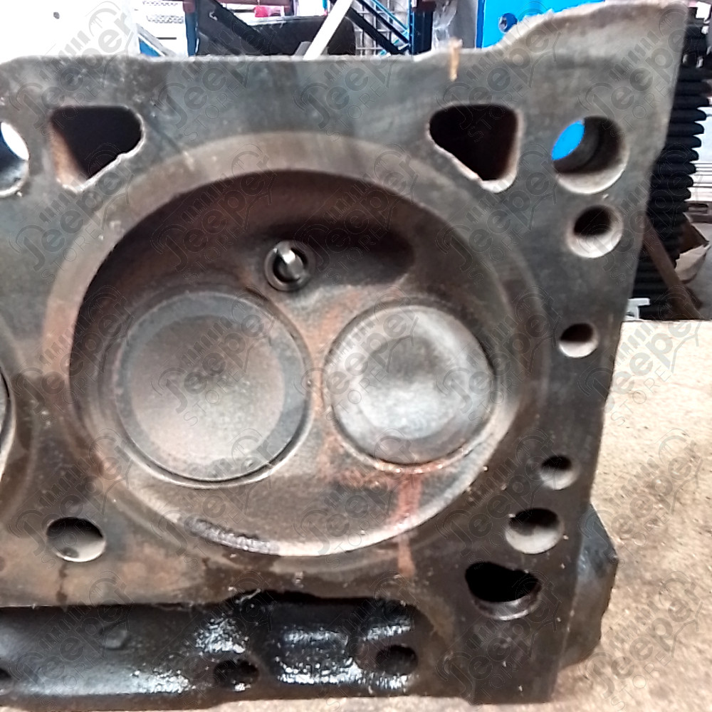 Occasion : Culasse à tester 318 AU small block V8 soupape : 1.78 / 1.50 pour Jeep divers