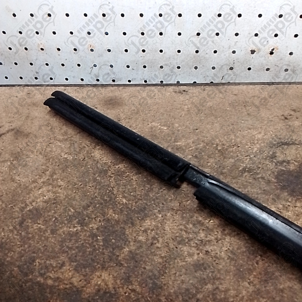 Occasion : Lécheur de vitre intérieur arrière gauche pour Jeep Grand Cherokee WJ, WG