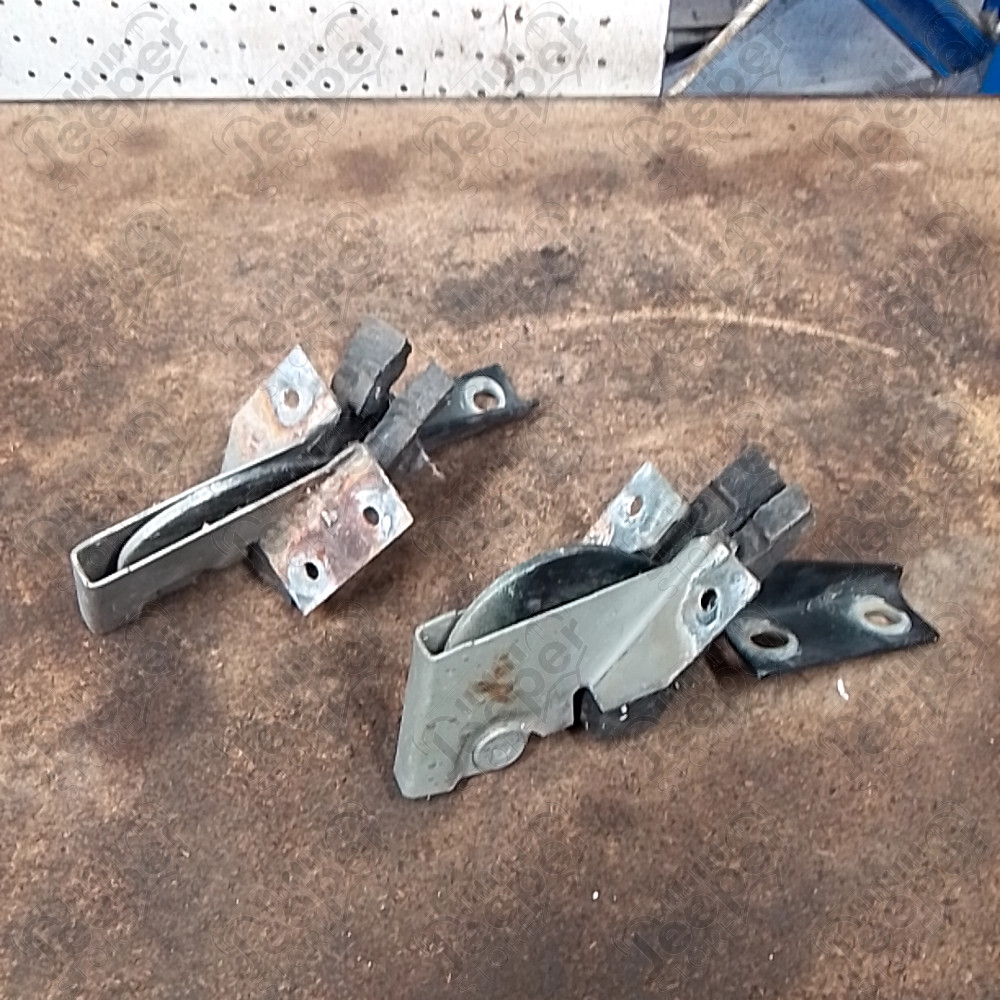Occasion : Kit de 2 charnières pour capot moteur pour Jeep divers