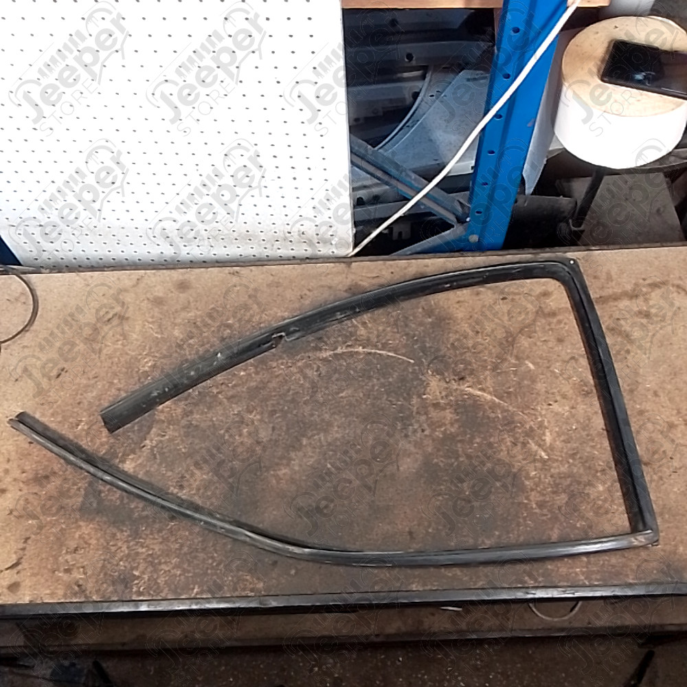 Occasion : Joint de vitre arrière gauche pour Jeep Grand Cherokee WJ, WG