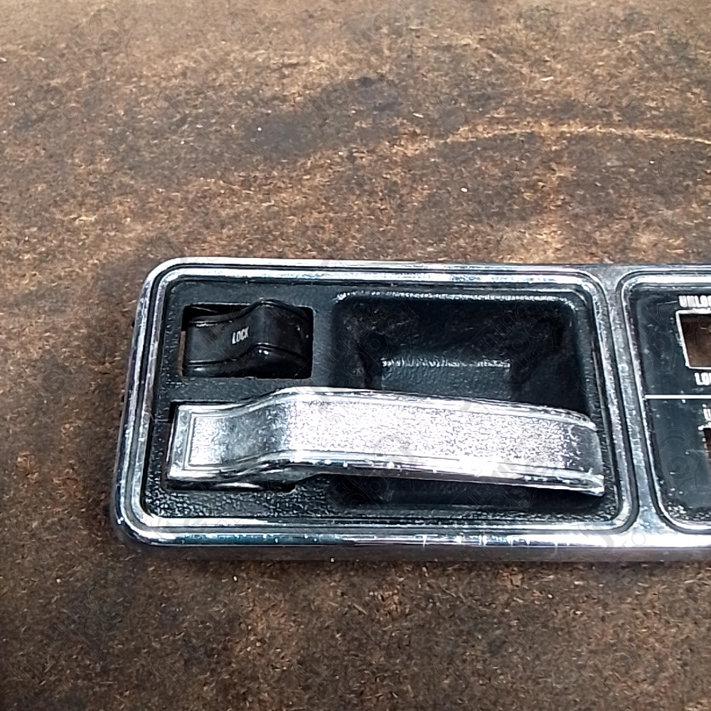 Occasion : Poignée de porte intérieure avant gauche pour Jeep Cherokee XJ