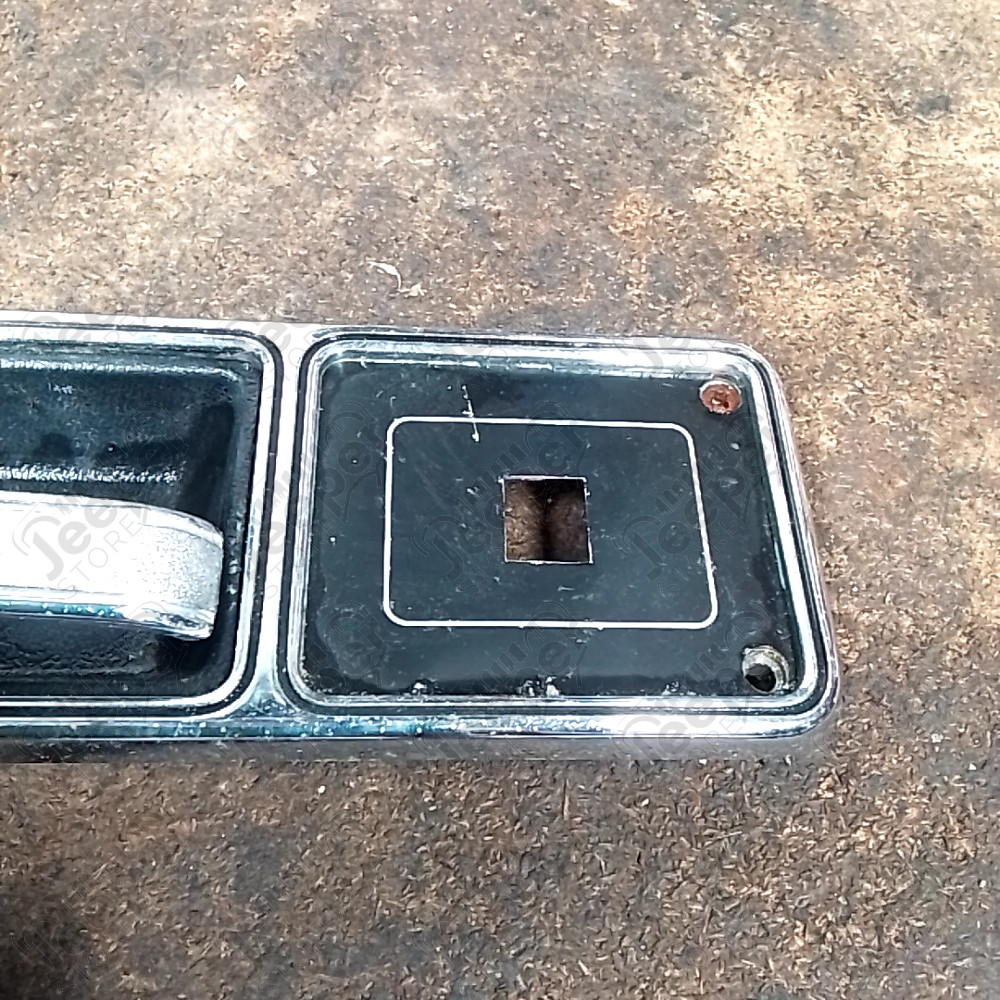 Occasion : Poignée de porte intérieure arrière gauche pour Jeep Cherokee XJ