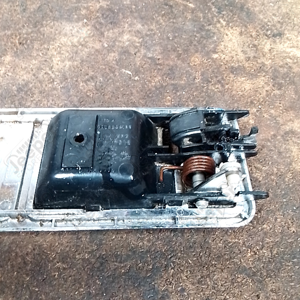 Occasion : Poignée de porte intérieure arrière gauche pour Jeep Cherokee XJ