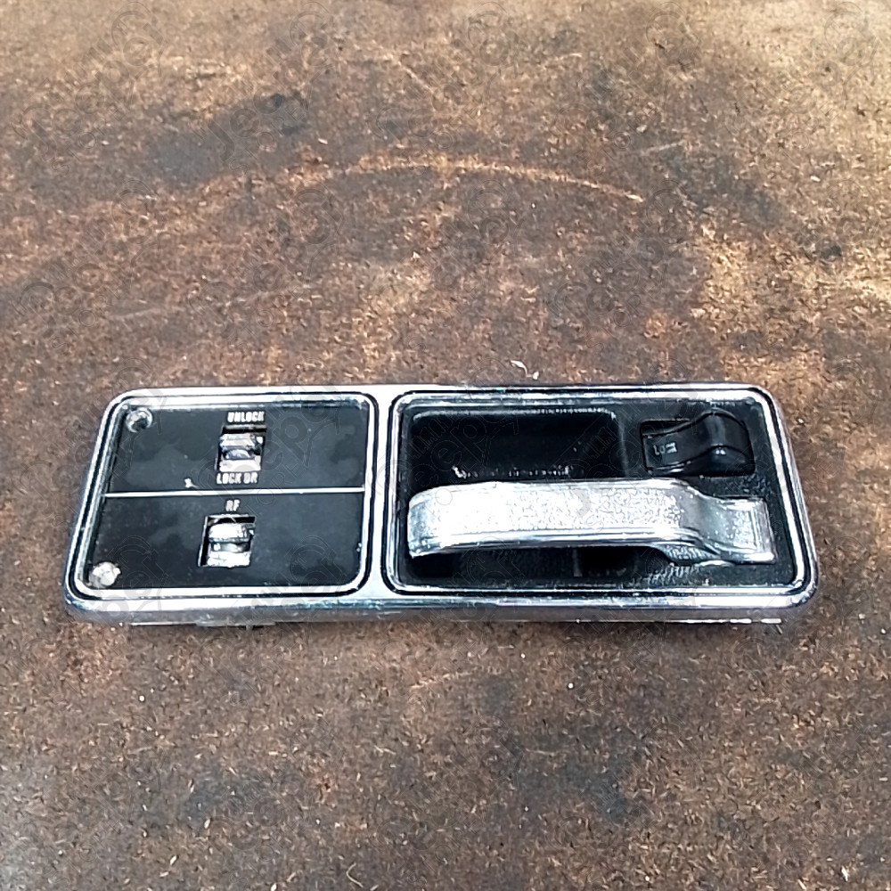 Occasion : Poignée de porte intérieure avant droite pour Jeep Cherokee XJ