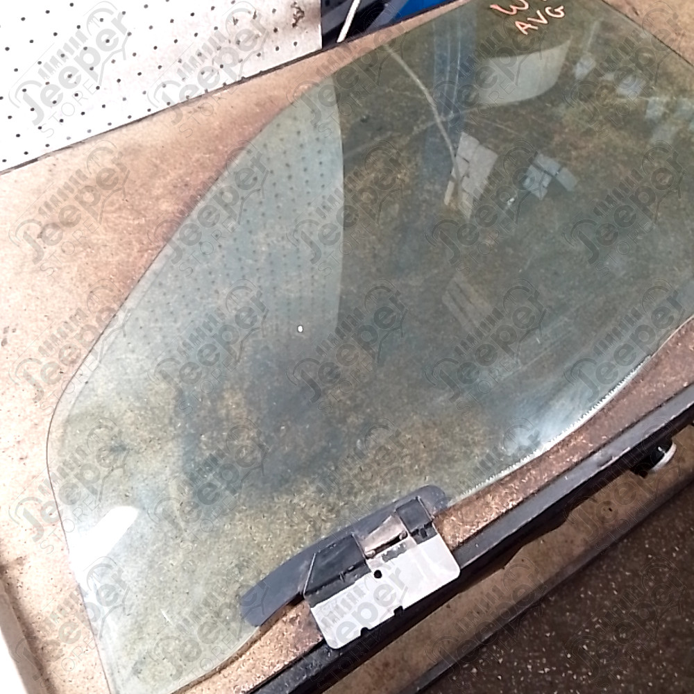 Occasion : Vitre avant gauche pour Jeep Grand Cherokee WH, WK