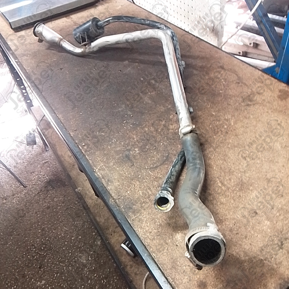 Occasion : Goulotte de réservoir pour Jeep Grand Cherokee WH, WK