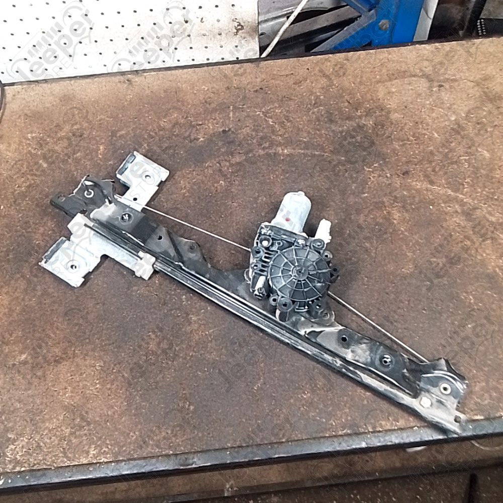 Occasion : Lève vitre électrique arrière gauche pour Jeep Grand Cherokee WH, WK