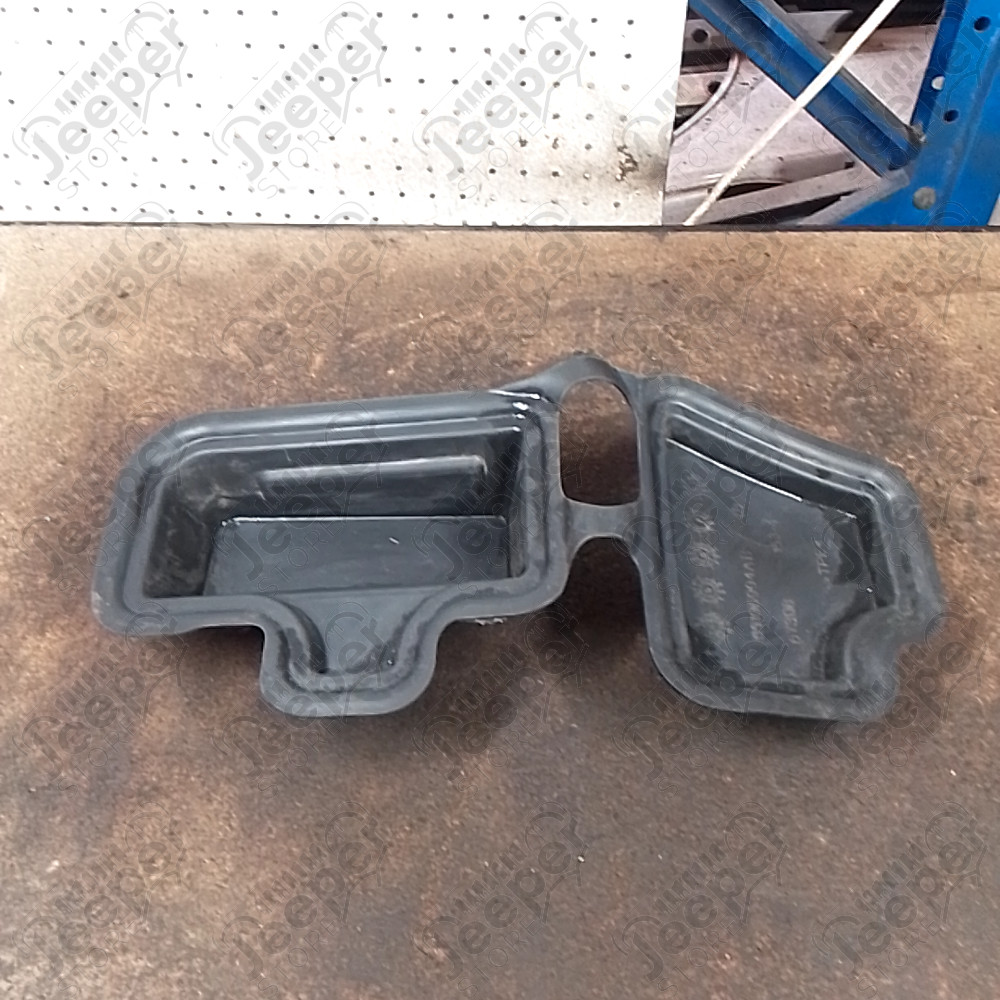 Occasion : Cache sonore entre aile et coffre pour Jeep Grand Cherokee WH, WK