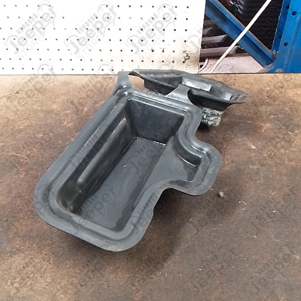 Occasion : Cache sonore entre aile et coffre pour Jeep Grand Cherokee WH, WK