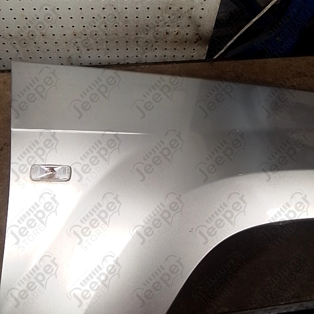 Occasion : Aile grise avant droite pour Jeep Grand Cherokee WH, WK
