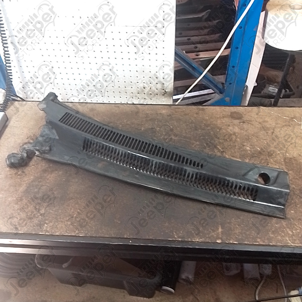 Occasion : Grille basse de pare brise pour Jeep Grand Cherokee WH, WK