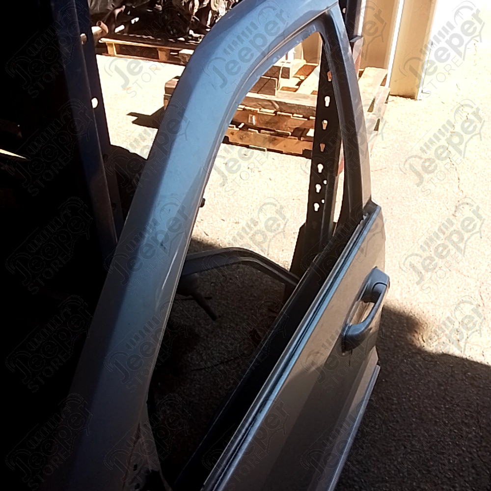 Occasion : Portière avant gauche grise pour Jeep Grand Cherokee WH, WK