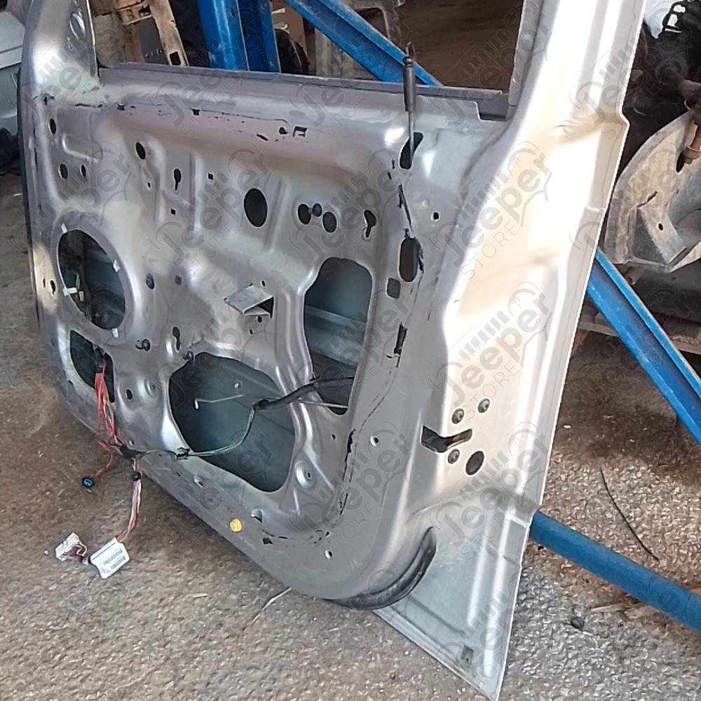 Occasion : Portière avant droite grise pour Jeep Grand Cherokee WH, WK