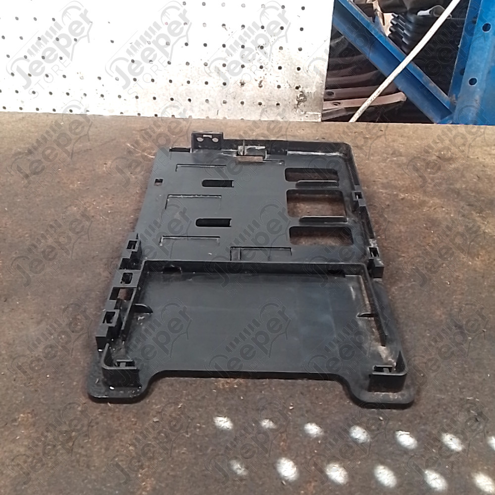 Occasion : Socle pour module d'aide au stationnement et différentiel boîte de transfert pour Jeep Grand Cherokee WH, WK