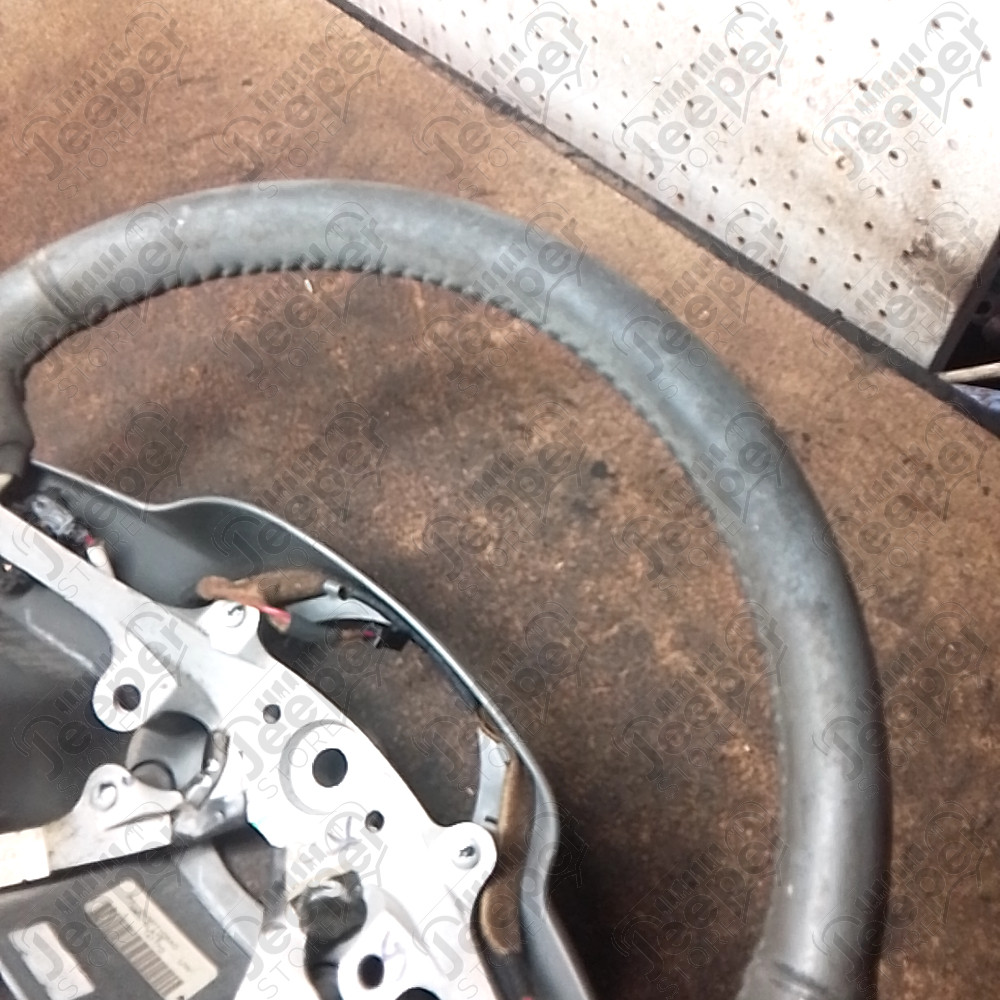 Occasion : Volant cuir gris pour Jeep Grand Cherokee WH, WK