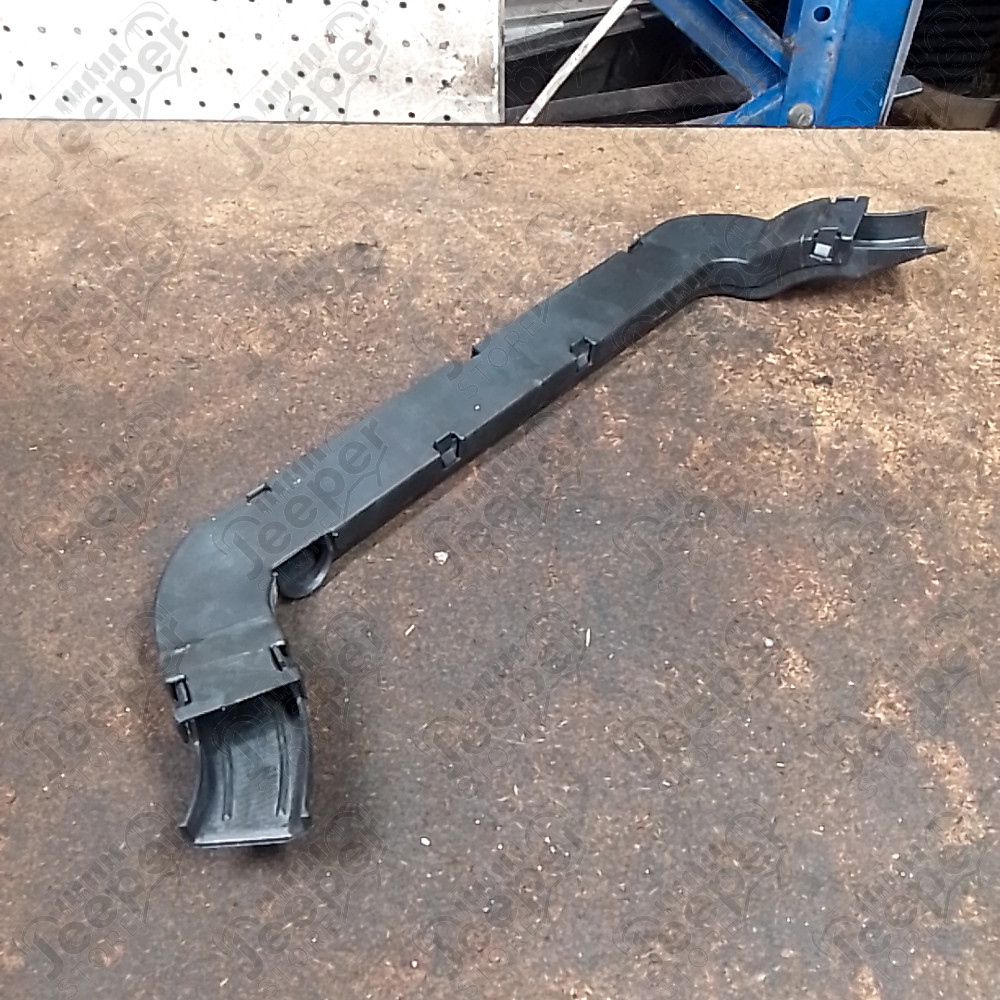 Occasion : Protège câble arrière central pour Jeep Grand Cherokee WH, WK