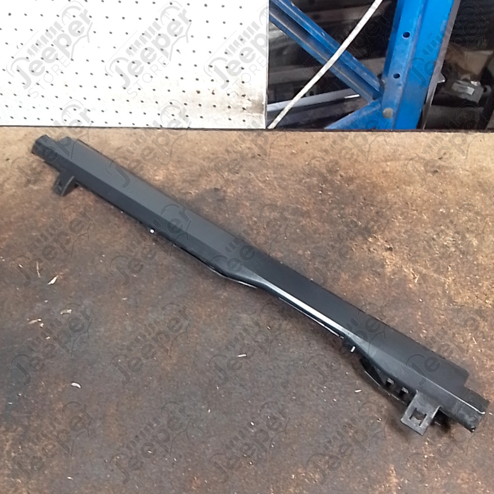 Occasion : Protège câble intérieur avant gauche (conducteur) pour Jeep Grand Cherokee WH, WK