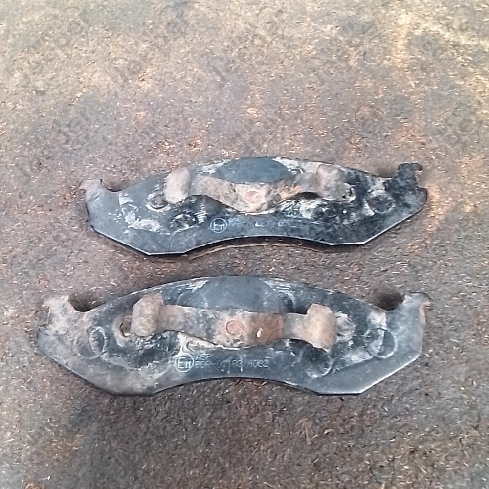 Occasion : Kit de 4 plaquettes de frein avant pour Jeep YJ, TJ, MJ, XJ, ZJ, ZG
