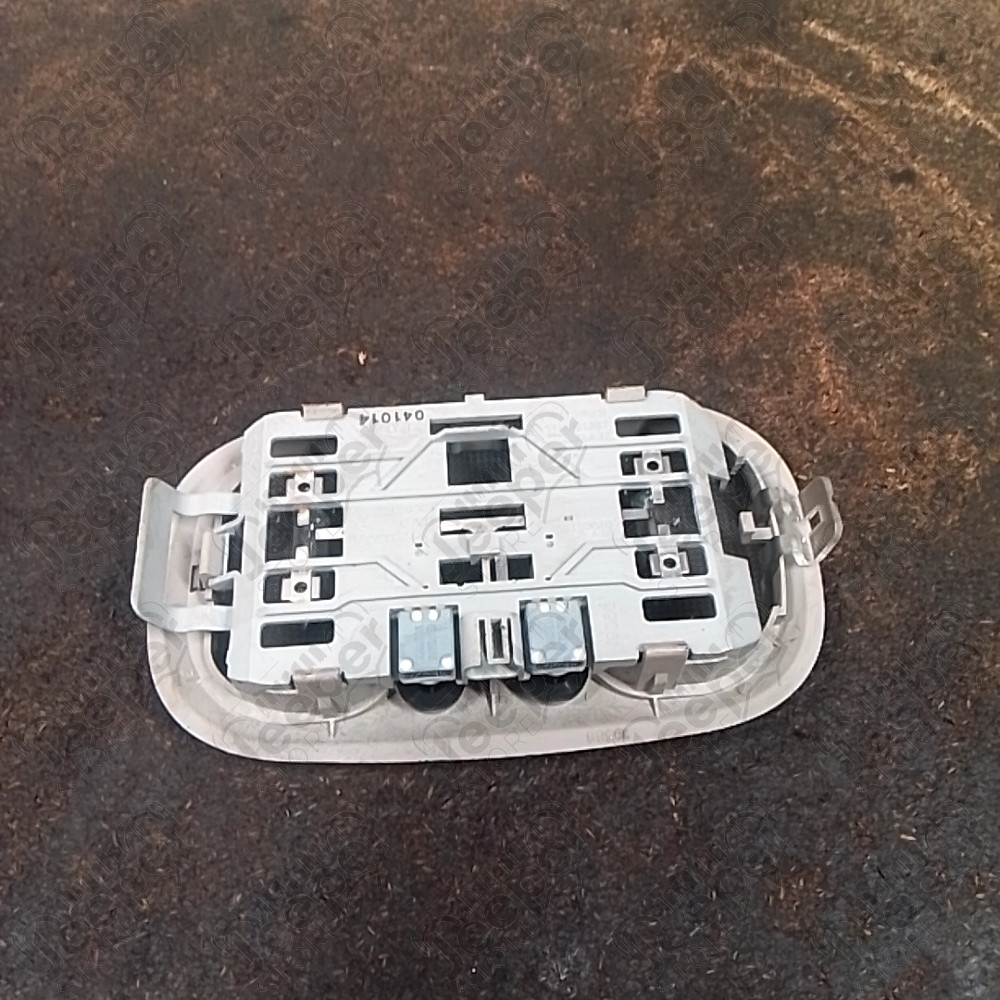 Occasion : Plafonnier avant pour Jeep Cherokee Liberty KJ