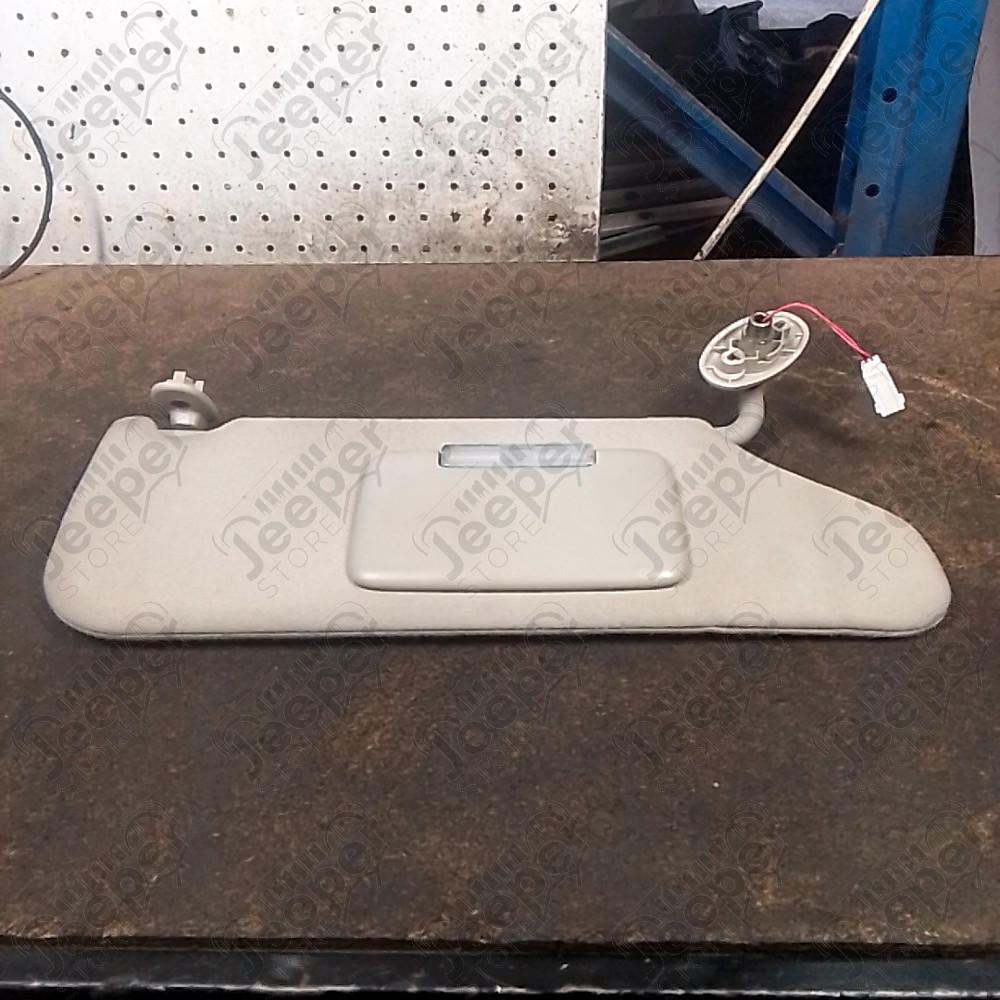 Occasion : Pare soleil passager (beige) pour Jeep Cherokee Liberty KJ