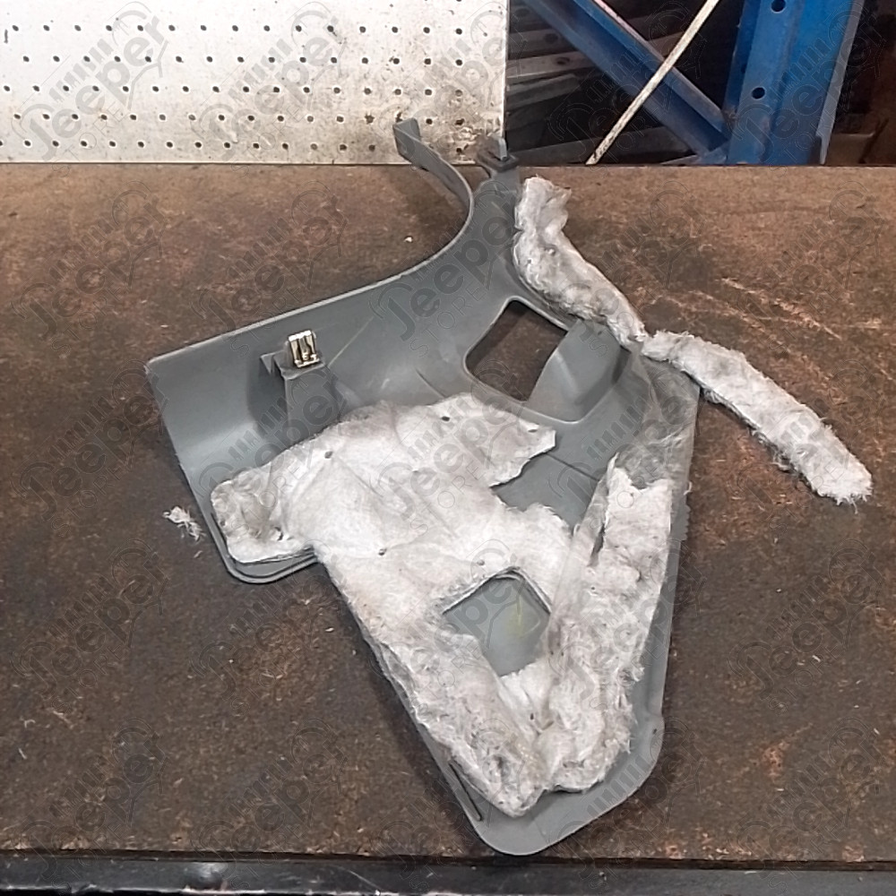 Occasion : Plastique intérieur avant gauche pour Jeep Cherokee Liberty KJ