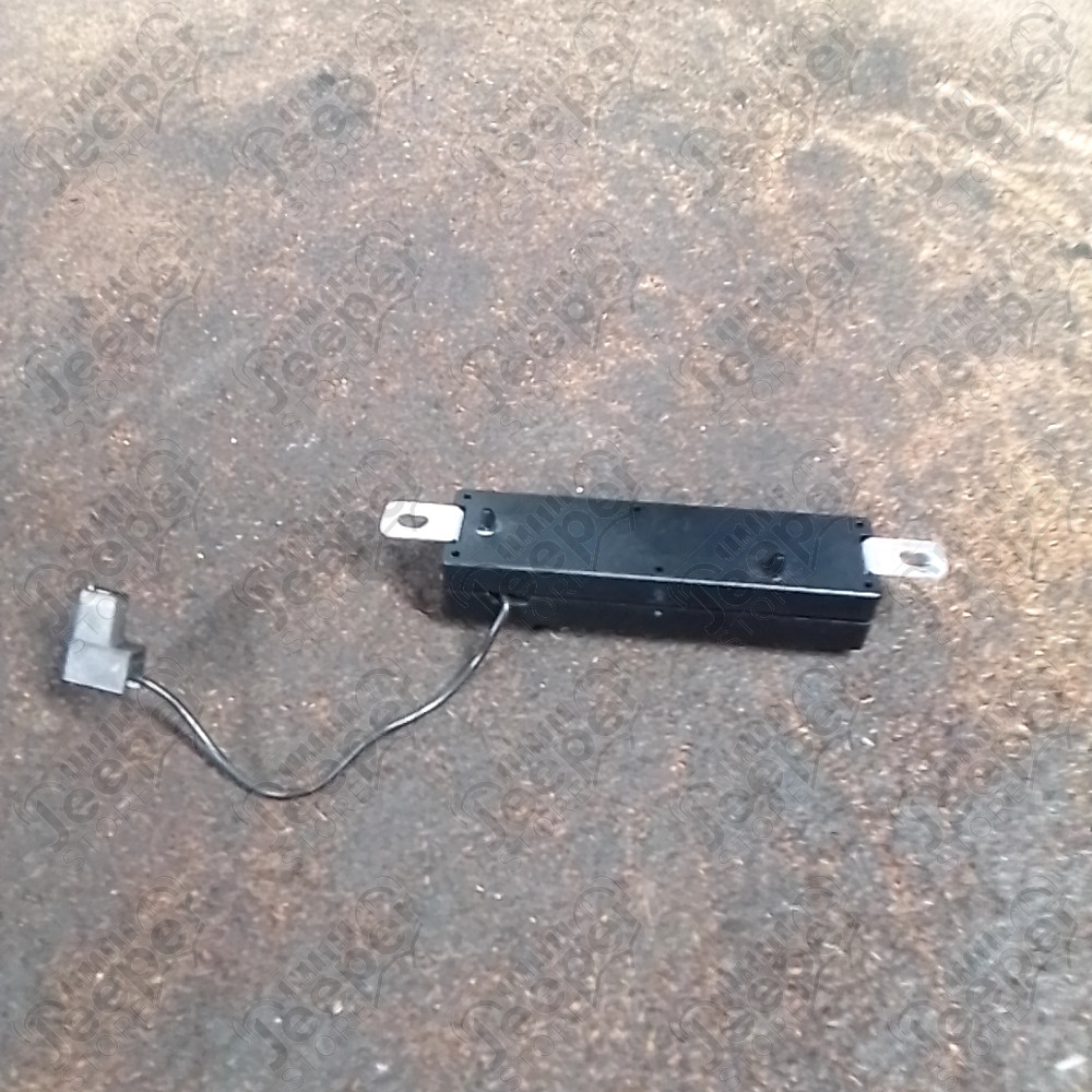 Occasion : Amplificateur d'antenne pour Jeep Cherokee Liberty KJ
