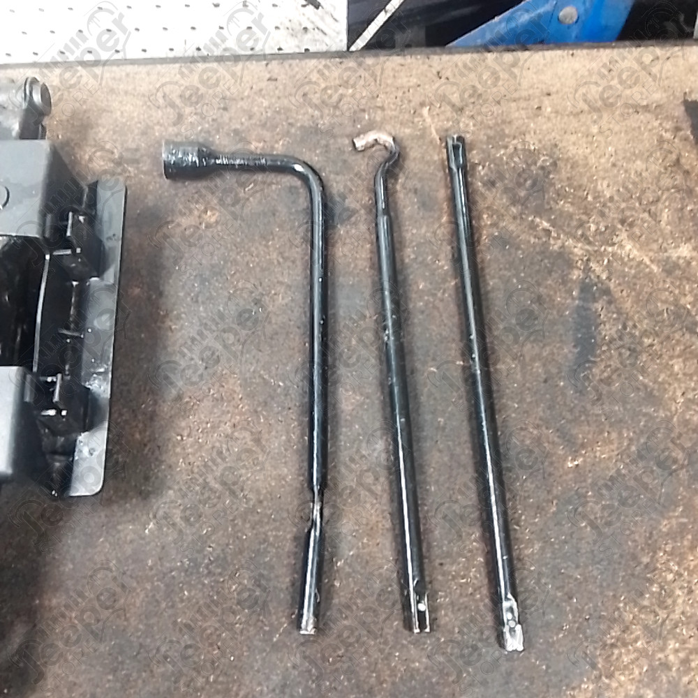 Occasion : Cric manuel d'origine pour Jeep Cherokee Liberty KJ