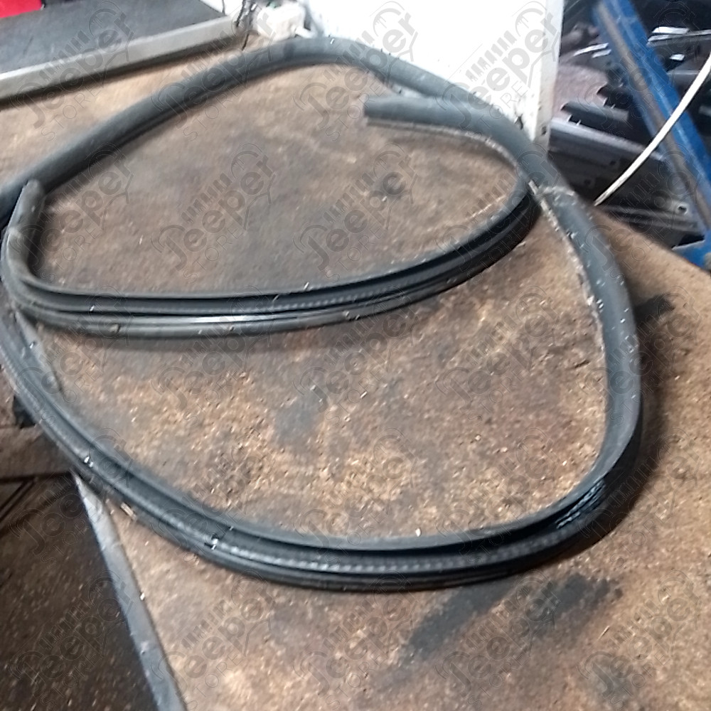 Occasion : Joint de porte arrière gauche pour Jeep Cherokee Liberty KJ